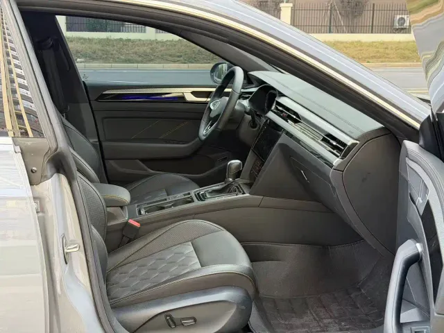 Volkswagen CC — Фото автомобиля 8