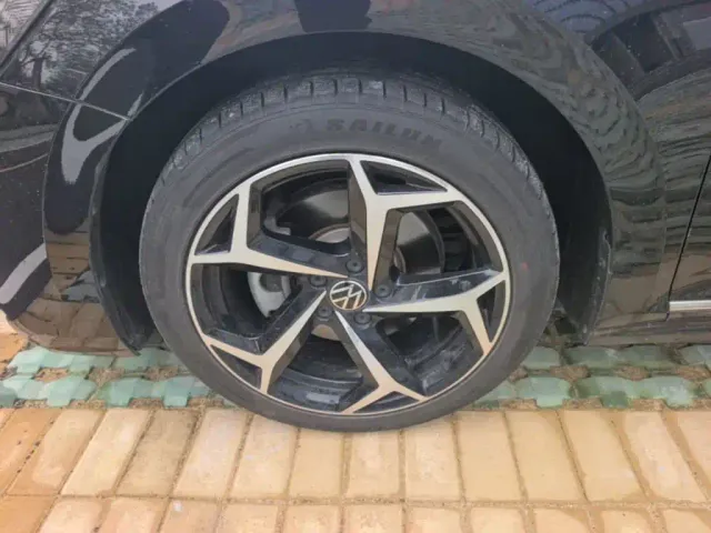 Volkswagen Passat — Фото автомобиля 22