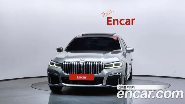 BMW 7-Series — Фото автомобиля 3