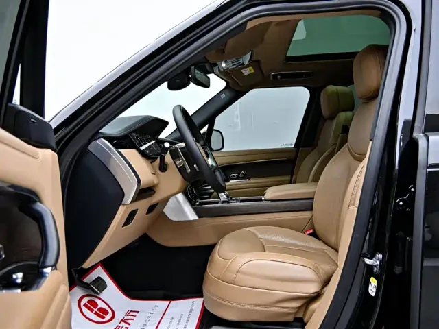 Land Rover Range Rover — Фото автомобиля 11