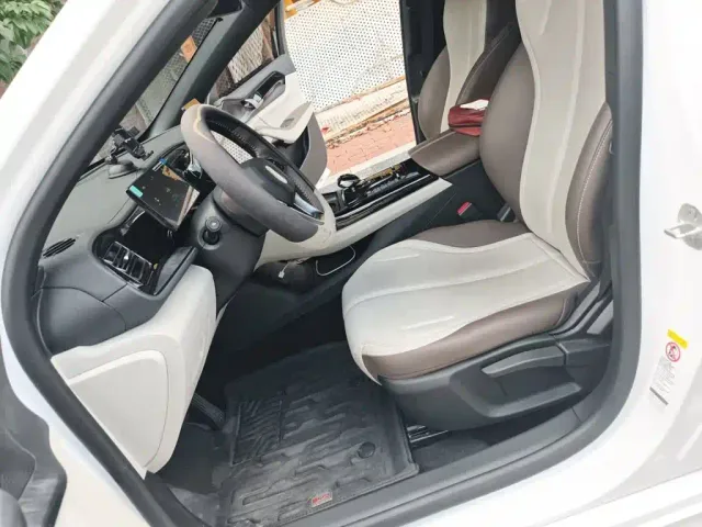 BYD Qin PLUS — Фото автомобиля 11