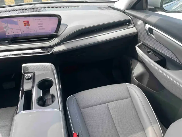 Buick E5 — Фото автомобиля 22