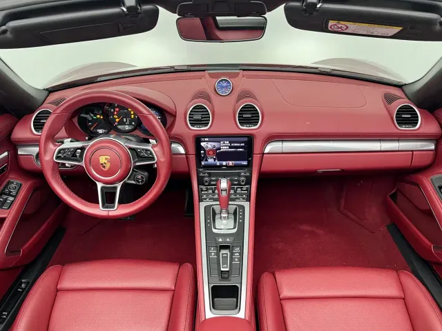Porsche 718 — Фото автомобиля 16