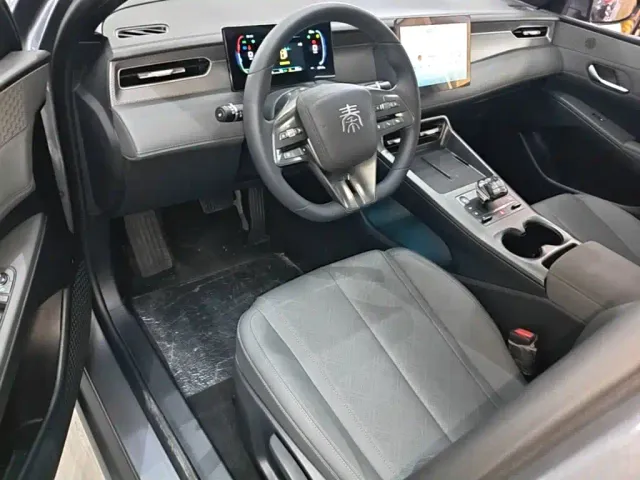 BYD Qin PLUS — Фото автомобиля 9