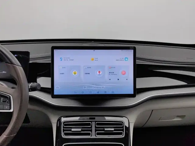 BYD Qin PLUS — Фото автомобиля 12