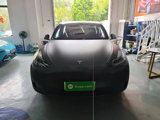 Tesla Model Y — Фото автомобиля 2