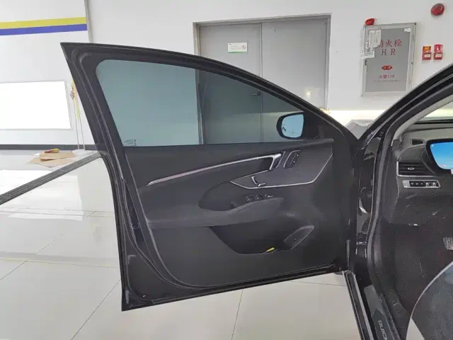 Buick LaCrosse — Фото автомобиля 7