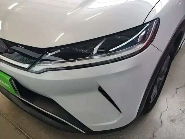 BYD Yuan UP — Фото автомобиля 23