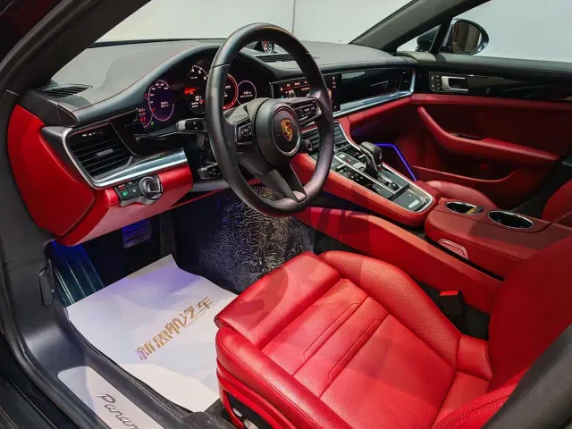Porsche Panamera — Фото автомобиля 9