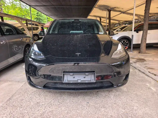 Tesla Model Y 2022 Facelift Rear-Wheel Drive Version — Фото автомобиля 2