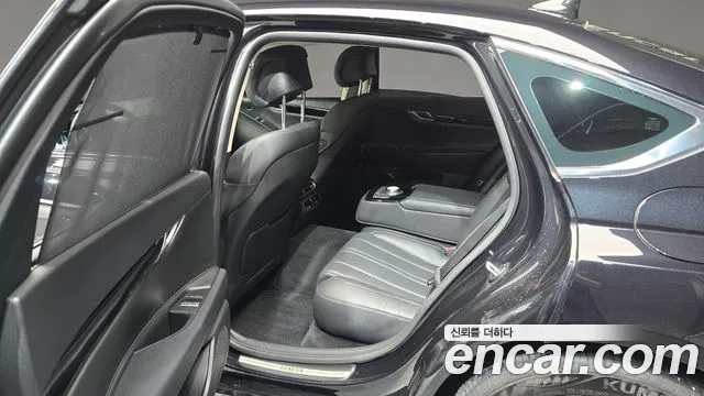 Genesis G80 Бензин 3.5 турбо AWD — Фото автомобиля 25