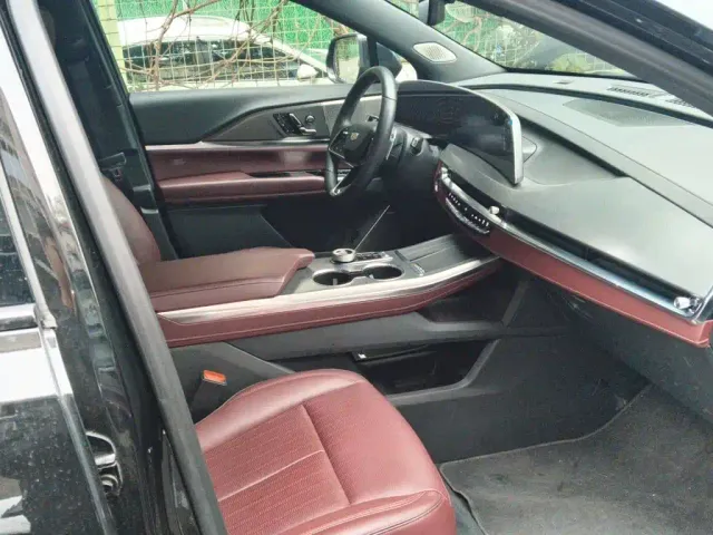 Cadillac XT5 — Фото автомобиля 19