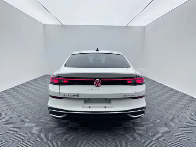 Volkswagen Lamando — Фото автомобиля 5
