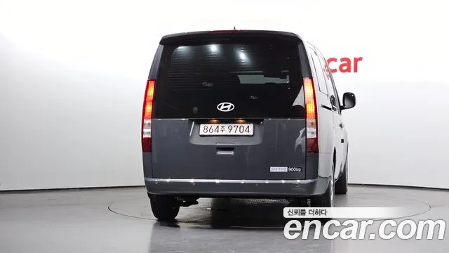 Hyundai Staria Новый Staria L3.5 Карго 3 места — Фото автомобиля 4
