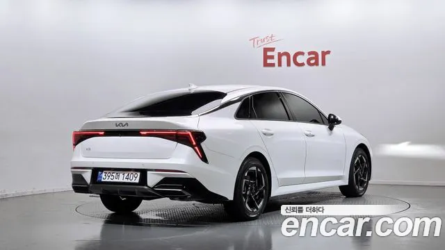 Kia K5 Новый K5 3 поколение 2.0 LPi(Для проката) — Фото автомобиля 2