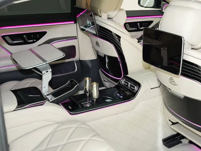 Mercedes-Benz Maybach S-Class — Фото автомобиля 11