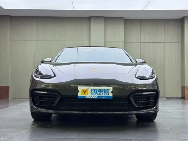 Porsche Panamera — Фото автомобиля 2