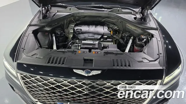 Genesis GV80 — Фото автомобиля 9