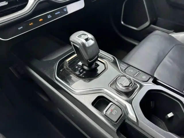Geely ICON — Фото автомобиля 18