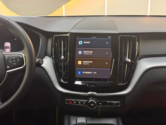 Volvo XC60 — Фото автомобиля 19