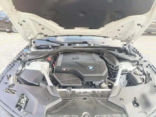 BMW 5 Series — Фото автомобиля 24