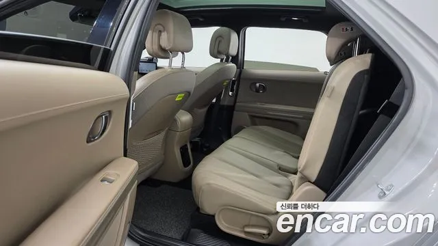 Hyundai Ioniq5 — Фото автомобиля 12