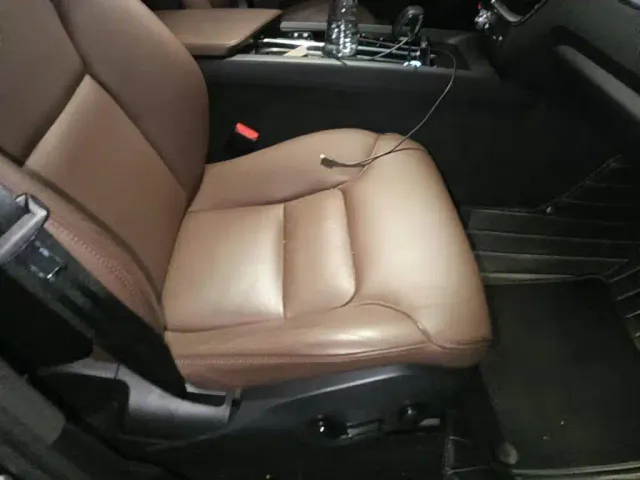 Volvo XC60 — Фото автомобиля 12