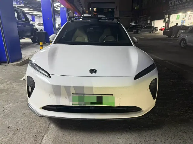 Nio ET5 Touring — Фото автомобиля 3