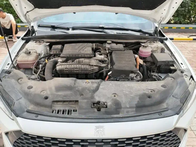 BYD Qin PLUS — Фото автомобиля 10