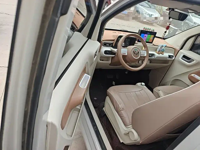 Wuling Hongguang Mini EV — Фото автомобиля 15
