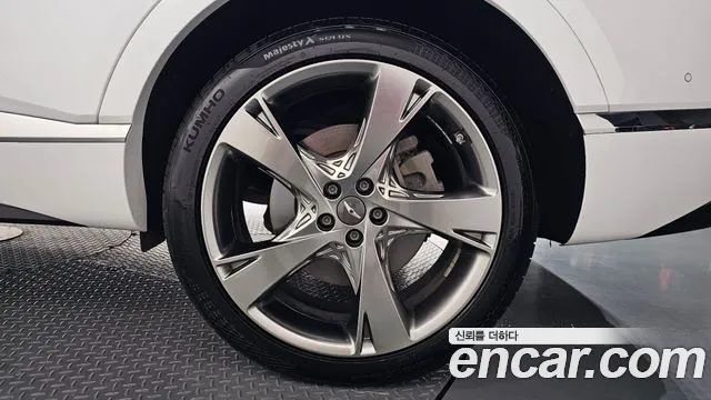 Genesis GV80 2.5T Бензин AWD — Фото автомобиля 14