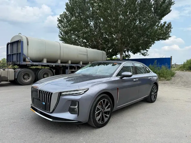 Фотография автомобиля — Hongqi H5 PHEV