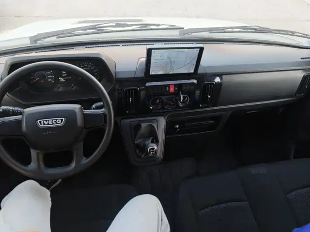 Iveco Daily — Фото автомобиля 2