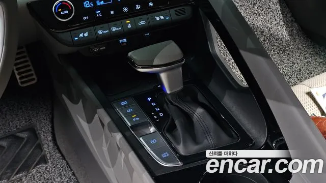 Hyundai AVANTE Новый Avante (CN7) — Фото автомобиля 9