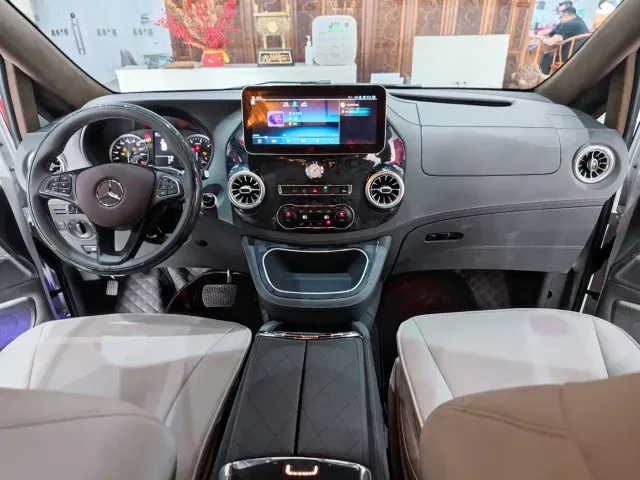 Mercedes-Benz Vito — Фото автомобиля 10