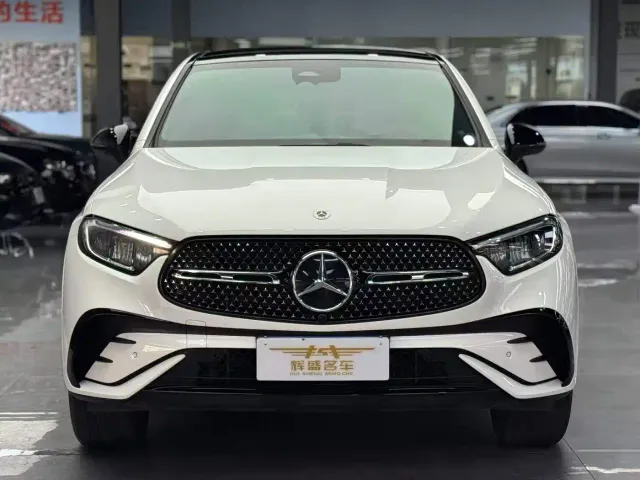 Mercedes-Benz GLC Coupe — Фото автомобиля 2