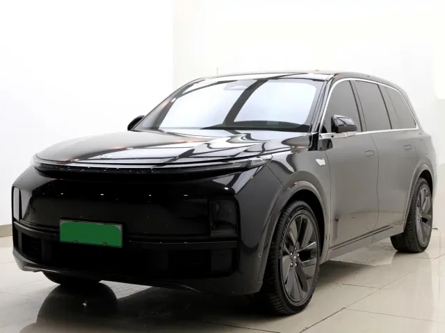 Фотография автомобиля — Li Auto L9