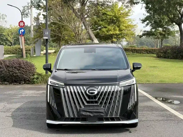 GAC Trumpchi M8 — Фото автомобиля 2
