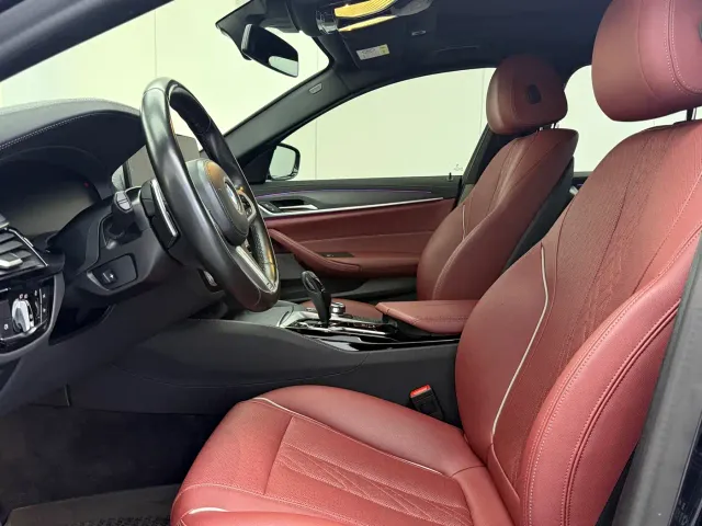 BMW 5 Series — Фото автомобиля 4