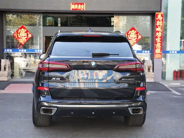 BMW X5 — Фото автомобиля 4