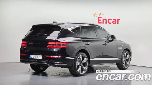 Genesis GV80 — Фото автомобиля 2