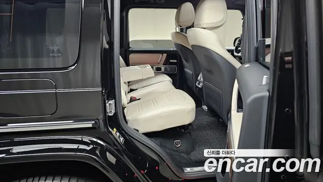 Mercedes-Benz G-Class — Фото автомобиля 11