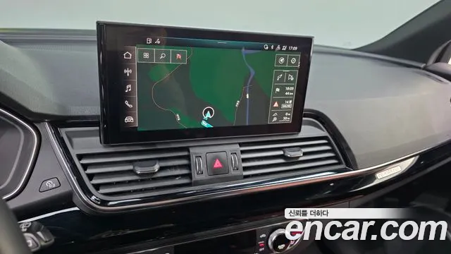 Audi Q5 FY — Фото автомобиля 20