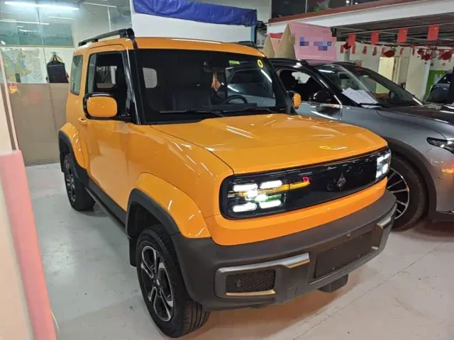 Baojun Yep — Фото автомобиля 21