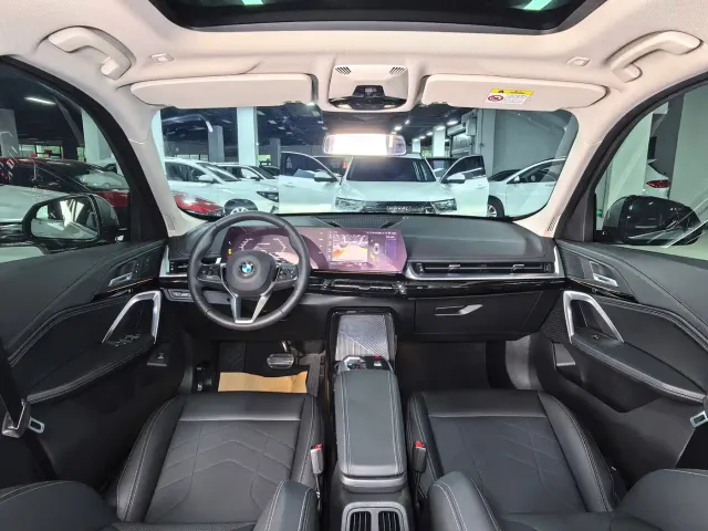 BMW X1 — Фото автомобиля 15