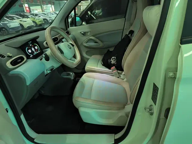 Leapmotor T03 — Фото автомобиля 14