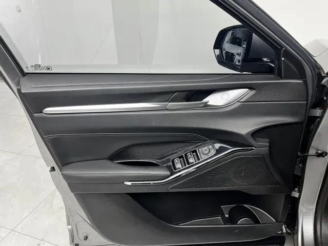 Haval H6 — Фото автомобиля 15