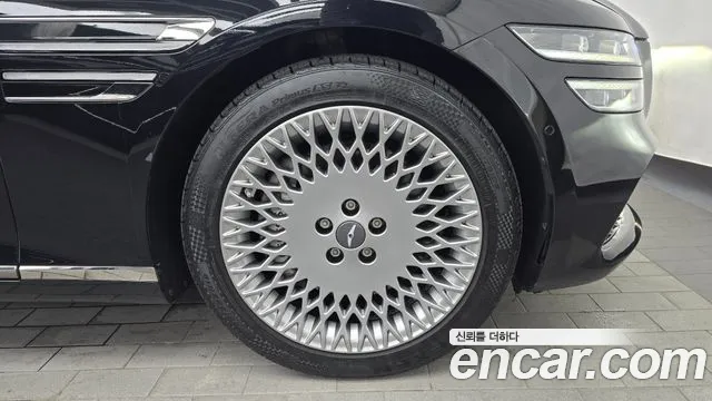 Genesis G80 Бензин 2.5 турбо AWD — Фото автомобиля 20