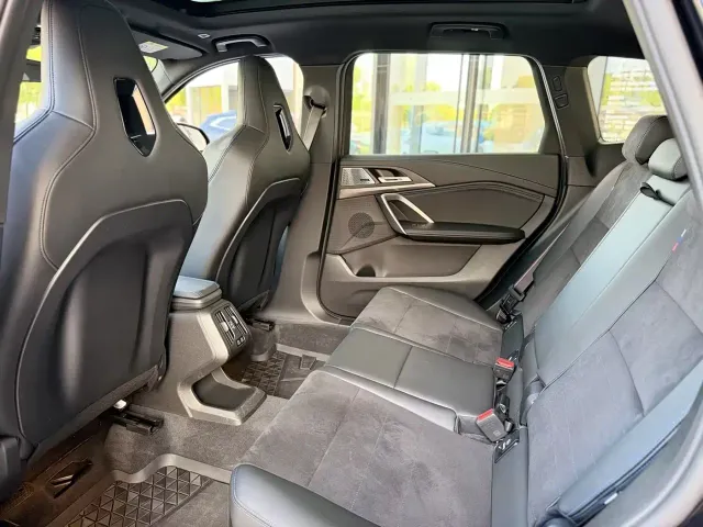 BMW X1 — Фото автомобиля 9