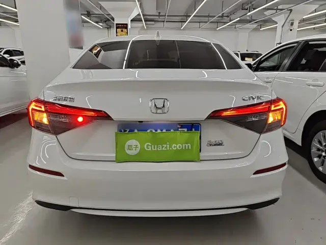 Honda Civic — Фото автомобиля 5